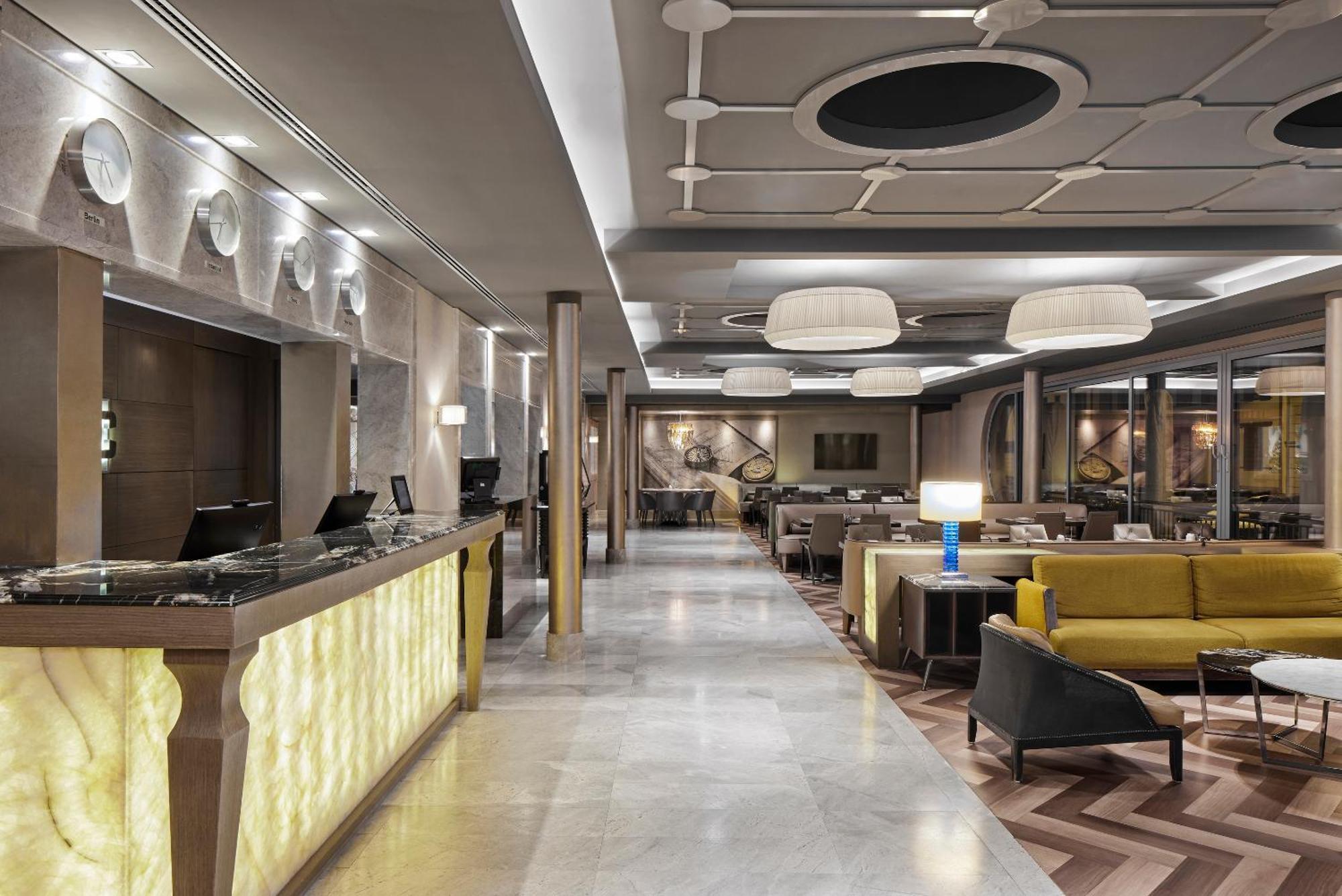 Titanic Comfort Mitte Берлин Екстериор снимка