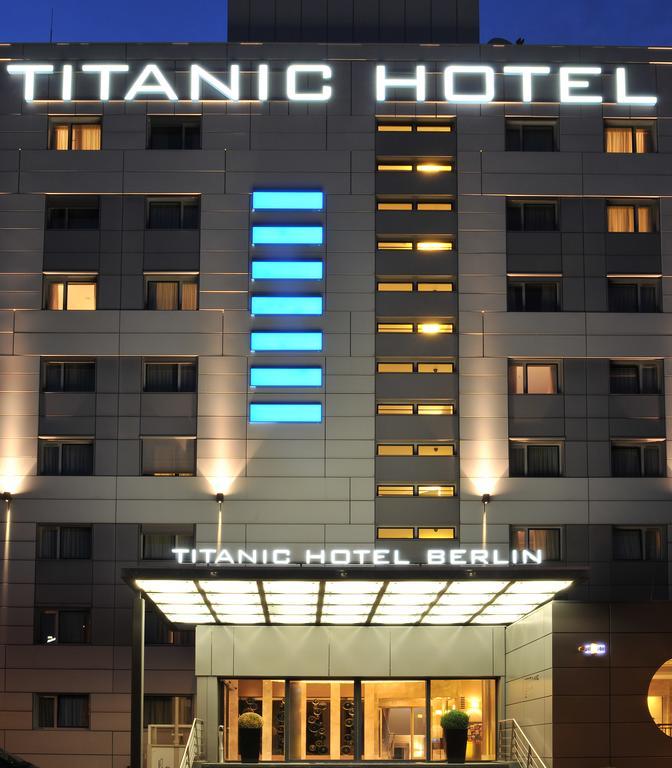 Titanic Comfort Mitte Берлин Екстериор снимка