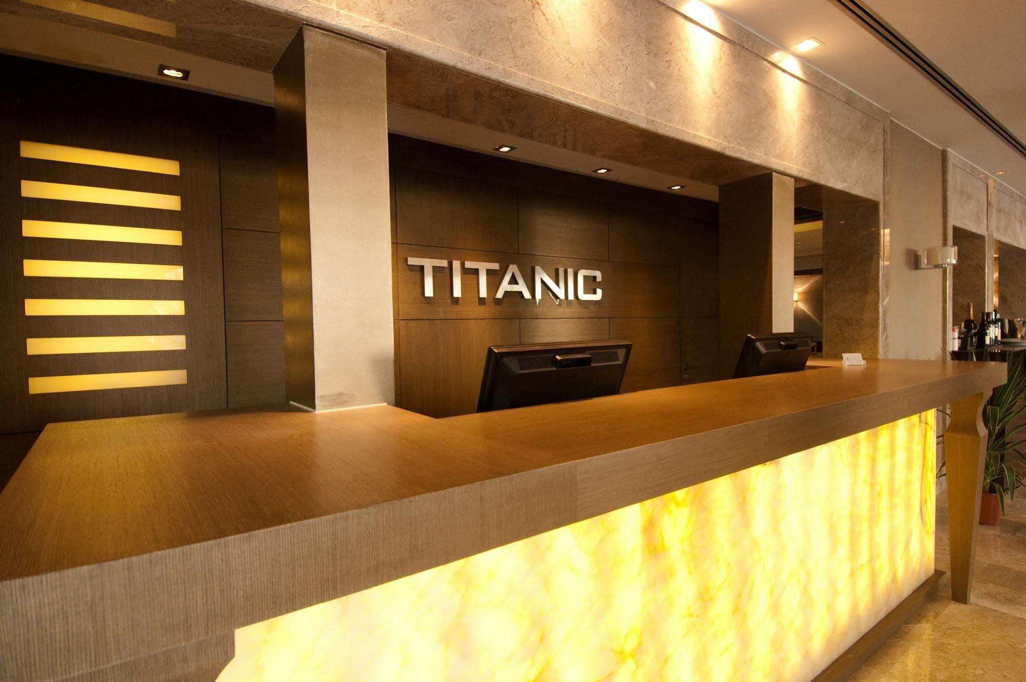 Titanic Comfort Mitte Берлин Екстериор снимка